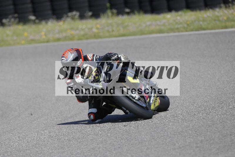 /10 20.04.2026  Pluess Moto Sport ADR/Freies Fahren/33